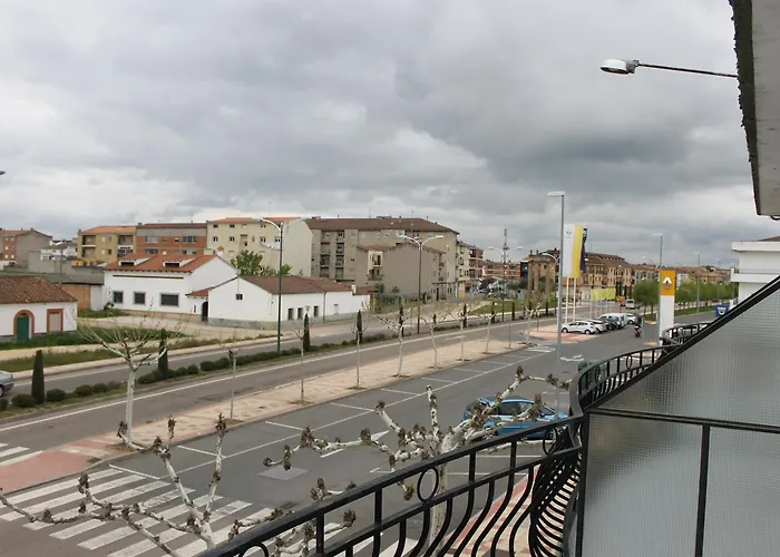 ホテル La Llave Del Campo *